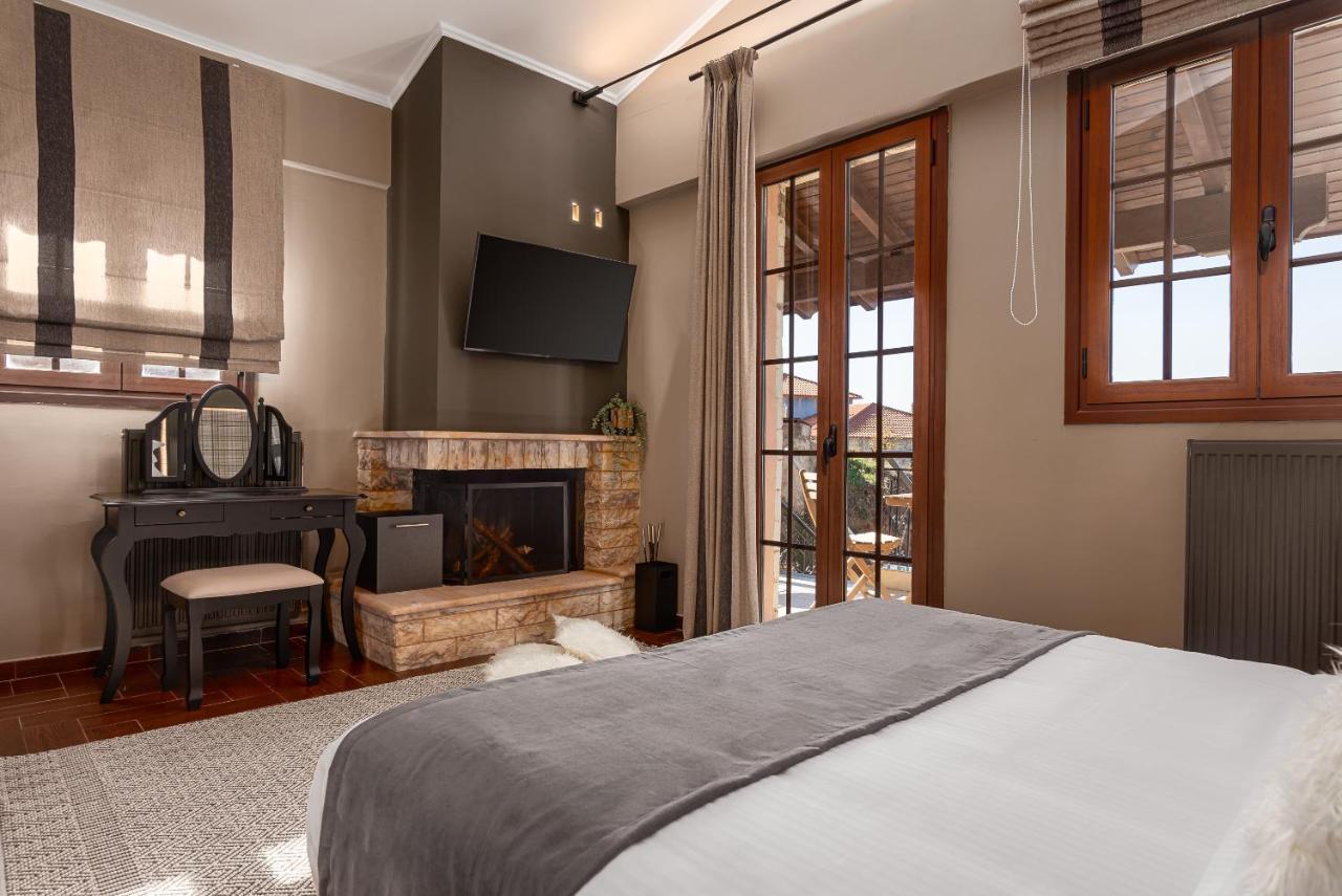 Gm Luxury Suites Kalavryta Luaran gambar