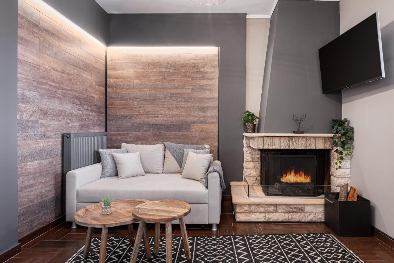 Gm Luxury Suites Kalavryta Luaran gambar